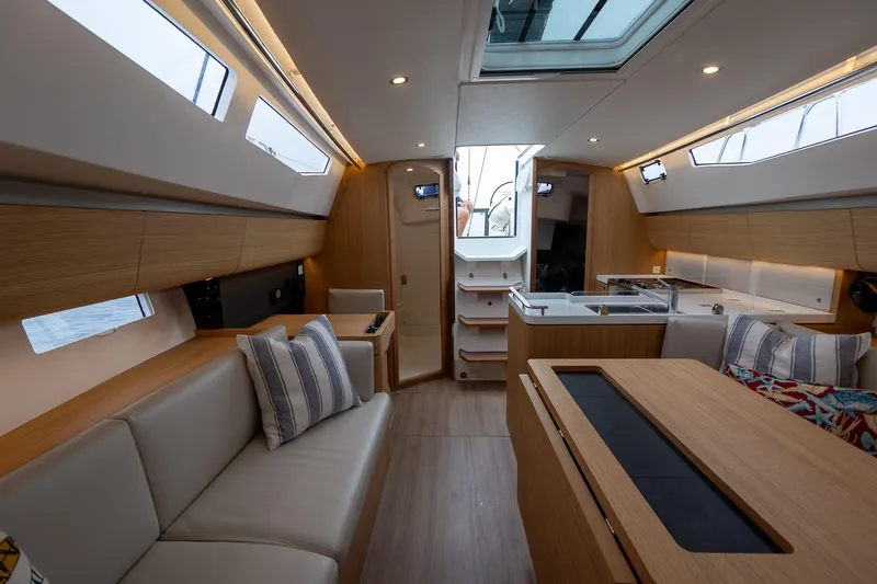 Slide: The Image of J Boats J/40 2026 - 50