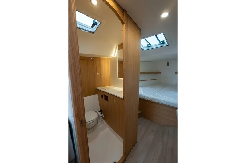 Slide: The Image of J Boats J/40 2026 - 66