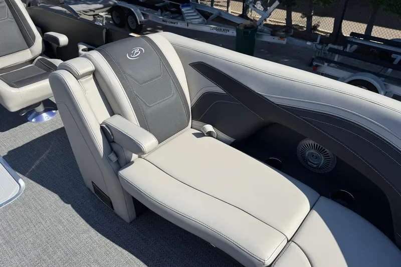 Slide: The Image of 2026 Barletta Cabrio 22UC boat interior with luxurious seating and modern design. - 38