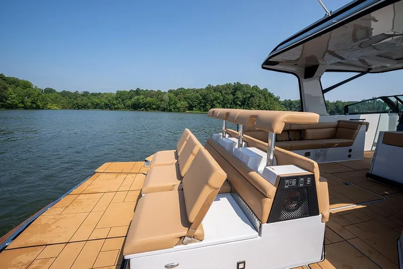 Slide: The Image of Transom loungers and stools - 16