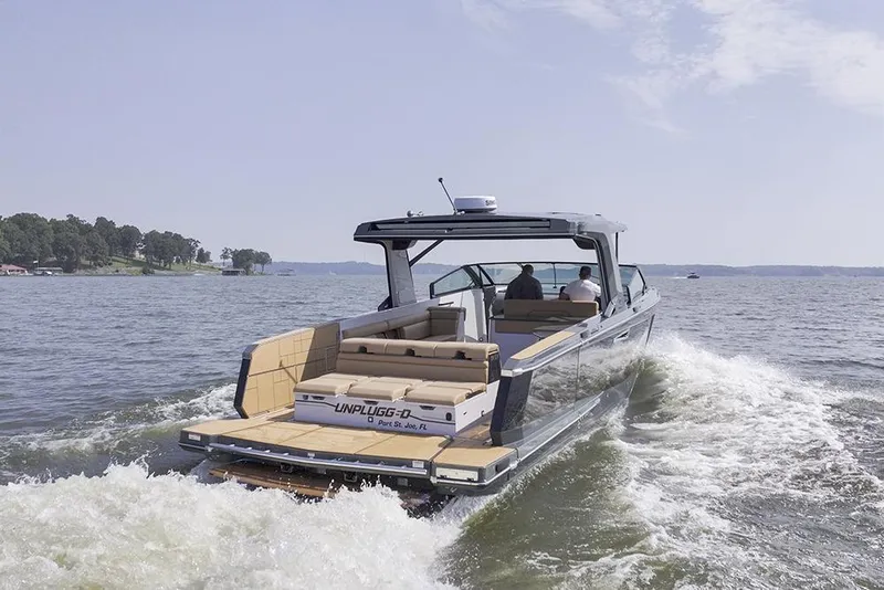 Slide: The Image of Stbd quarter profile - 46