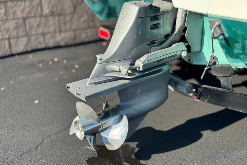 Slide: The Image of 1996 Cobalt 232 boat with Volvo Penta outdrive, close-up view of propeller. - 6