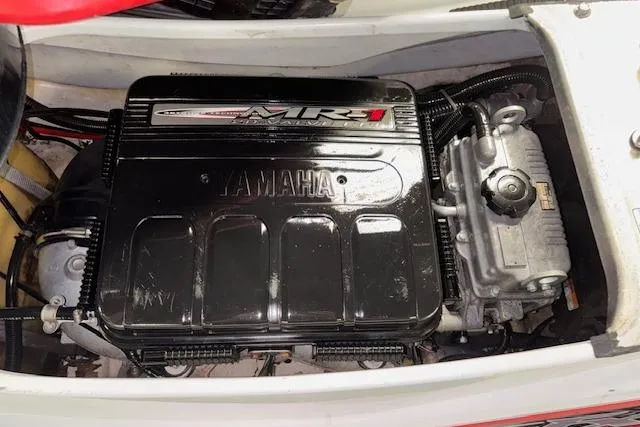 Slide: The Image of 2002 Yamaha WaveRunner FX Cruiser engine compartment with MR1 engine visible. - 14