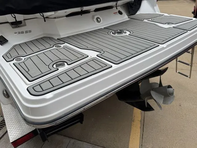 Slide: The Image of Monterey 238SS Super Sport 2019 - 6