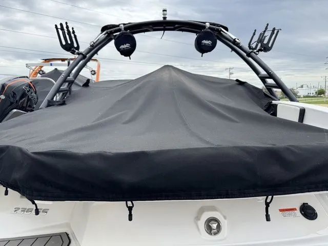 Slide: The Image of Monterey 238SS Super Sport 2019 - 7