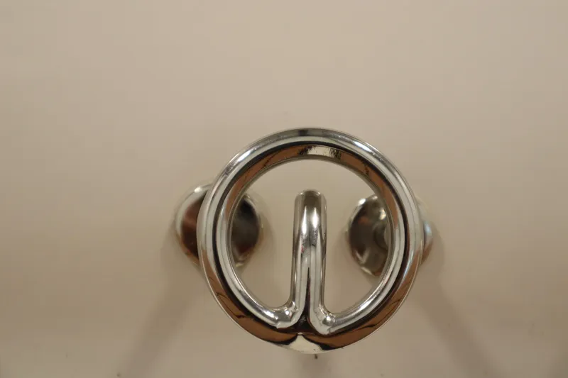 Slide: The Image of Chrome boat cleat on 2017 Starcraft 221 STARSTEP. - 50