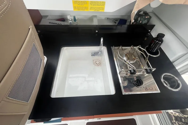 Slide: The Image of Jeanneau Merry Fisher - Galley - 3