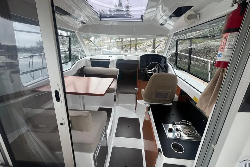 Slide: The Image of Jeanneau Merry Fisher - Salon - 5