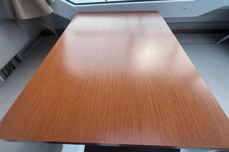 Slide: The Image of Jeanneau Merry Fisher - Salon Table - 6