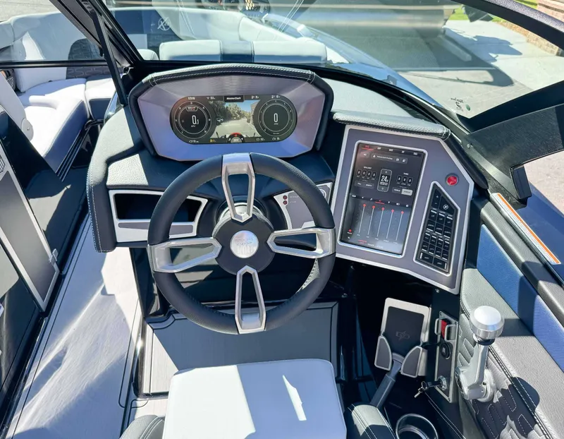 Slide: The Image of MasterCraft X22 2024 - 19