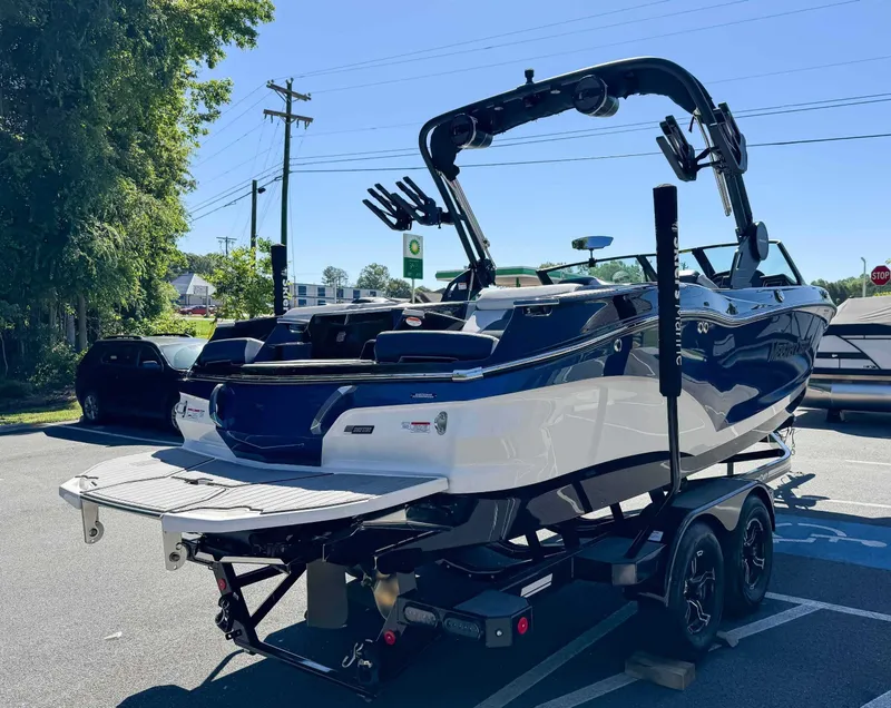 Slide: The Image of MasterCraft X22 2024 - 6