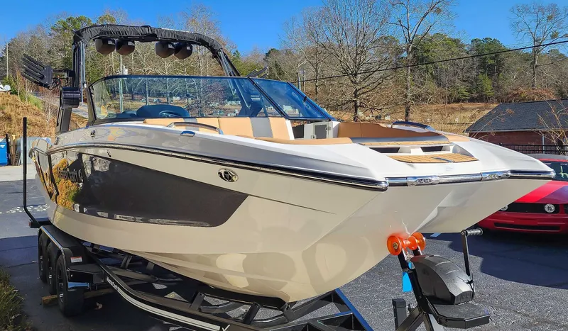 Slide: The Image of MasterCraft X26 2024 - 6