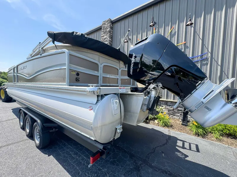 Slide: The Image of Premier 270 Intrigue RF 2024 - 8