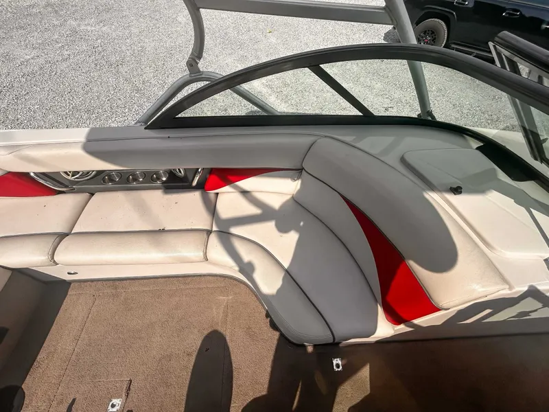 Slide: The Image of Moomba Outback V 2010 - 13