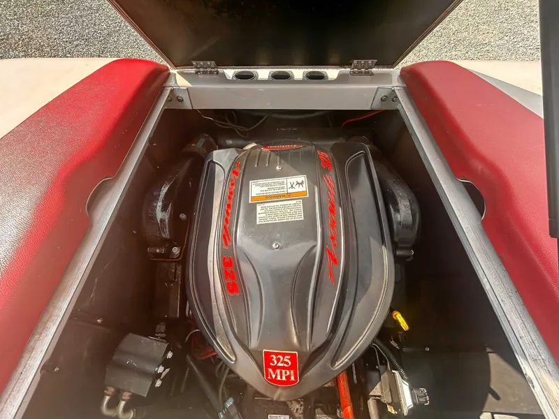 Slide: The Image of Moomba Outback V 2010 - 18