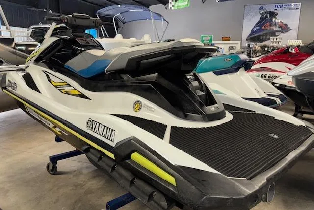 Slide: The Image of 2021 Yamaha WaveRunner VX-C Jetski displayed in a showroom. - 7
