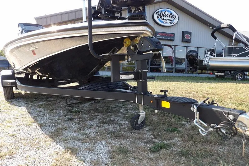 Slide: The Image of 2023 Nitro Z19 boat on trailer at White's Marine Center. - 48