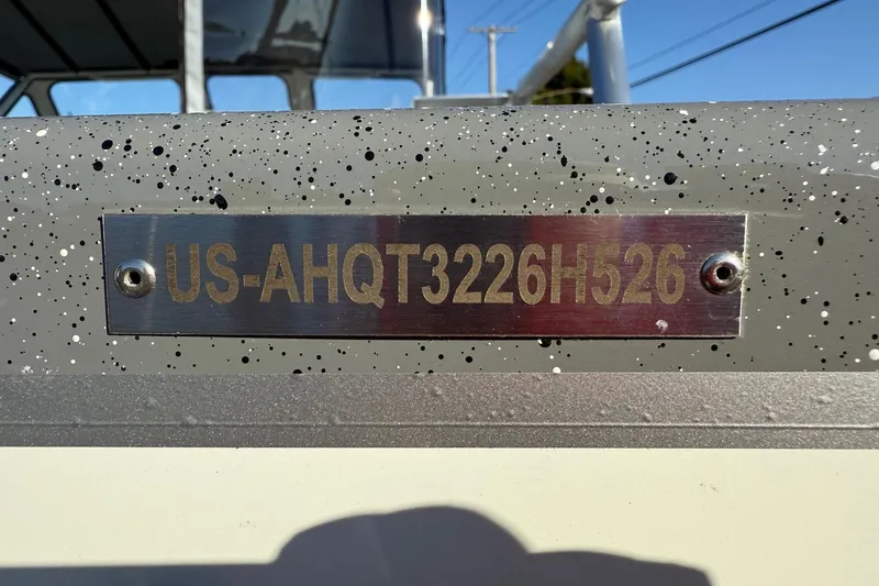 Slide: The Image of 2026 Thunder Jet 185 Luxor boat with identification plate US-AHQT3226H526. - 28