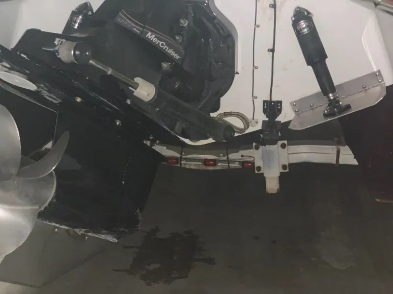 Slide: The Image of Cobalt Open Bow 272 2009 - 14