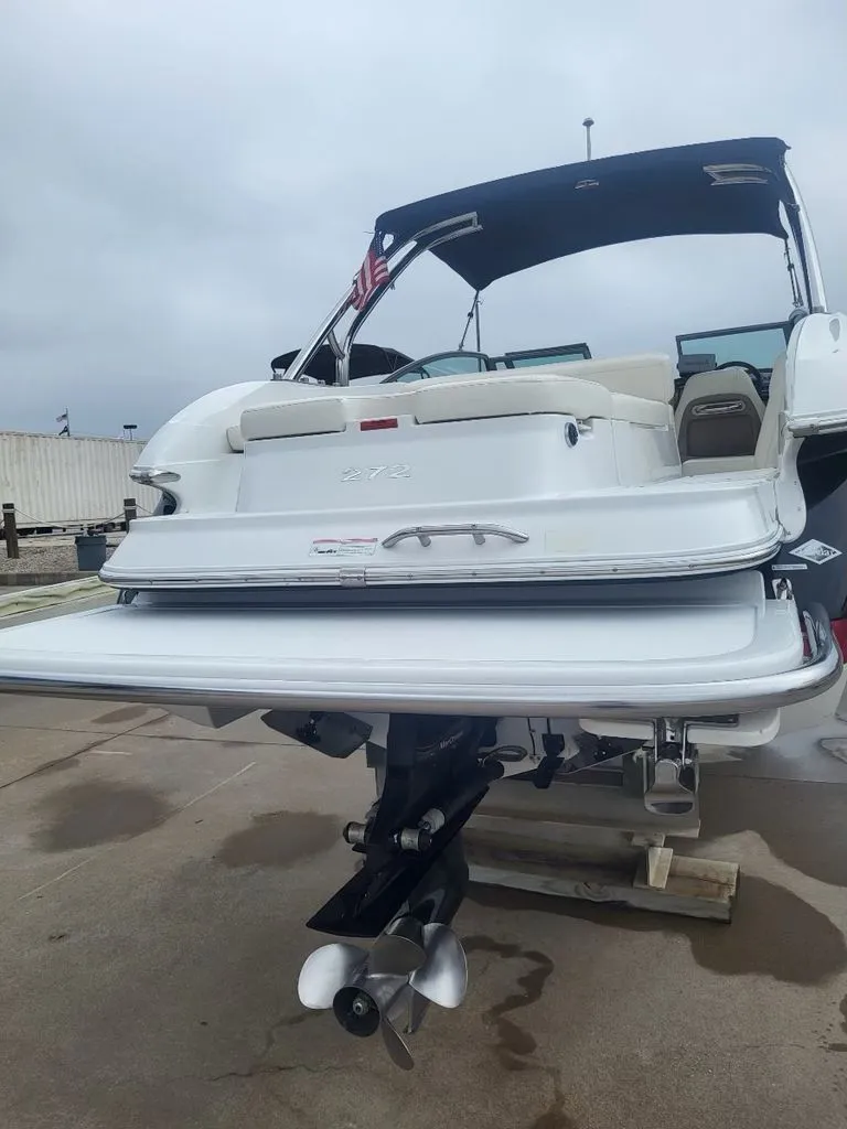 Slide: The Image of Cobalt Open Bow 272 2009 - 5