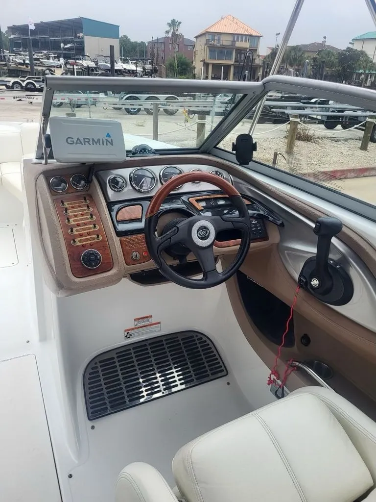 Slide: The Image of Cobalt Open Bow 272 2009 - 6