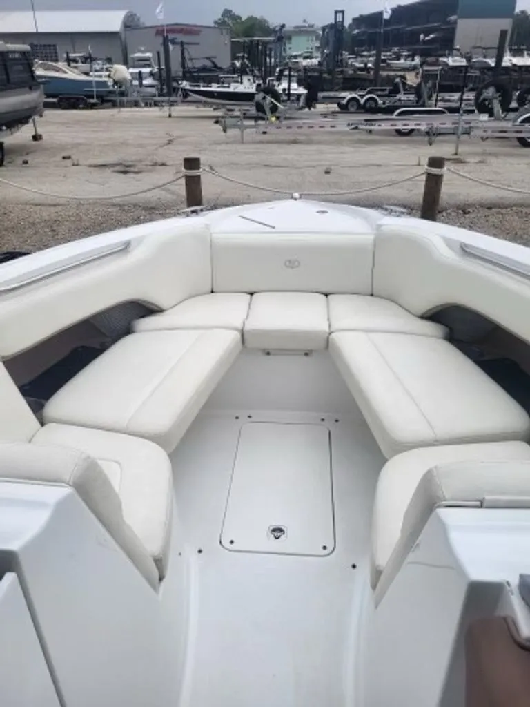 Slide: The Image of Cobalt Open Bow 272 2009 - 8