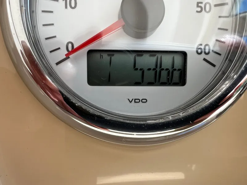 Slide: The Image of Tiara 3100 Coronet 2013 - 29