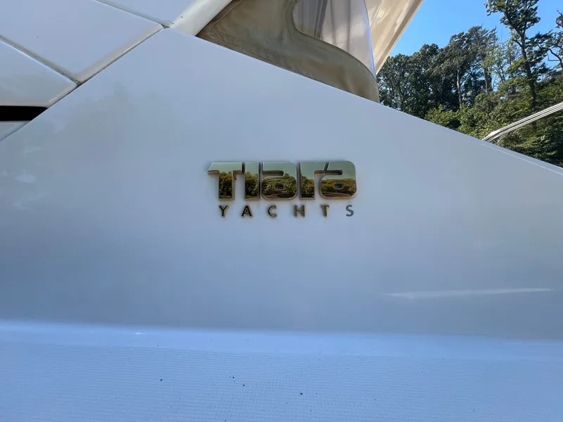 Slide: The Image of Tiara 3100 Coronet 2013 - 3