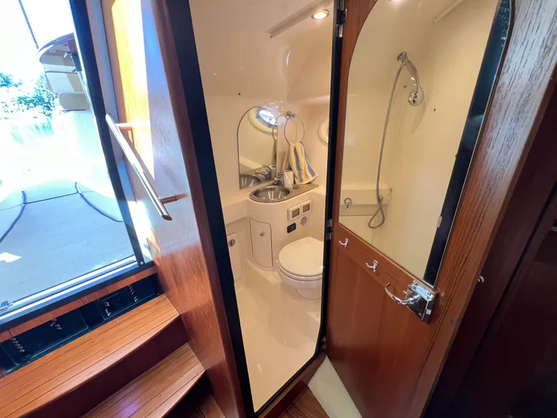 Slide: The Image of Tiara 3100 Coronet 2013 - 40