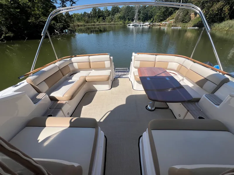 Slide: The Image of Tiara 3100 Coronet 2013 - 46