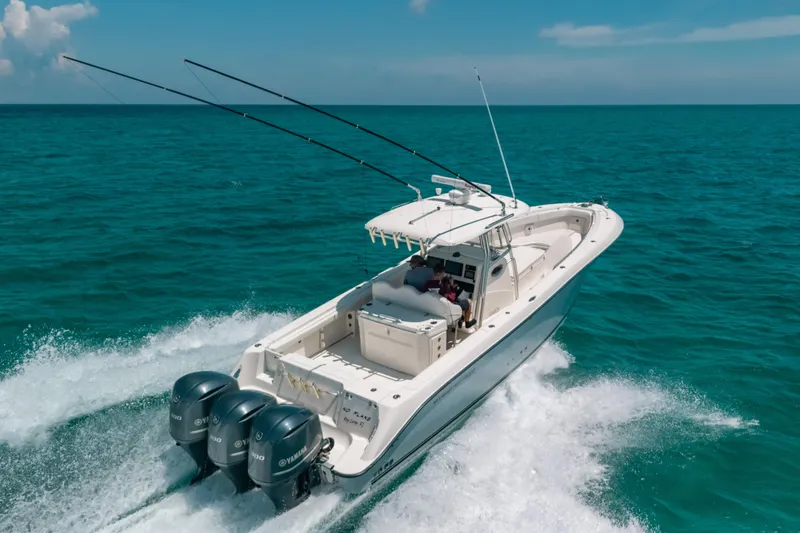 Slide: The Image of 2008 Hydra-Sports Vector 3300 CC boat cruising on open ocean waters. - 17