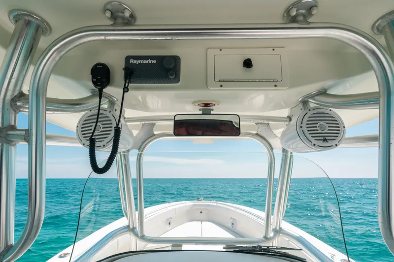 Slide: The Image of 2008 Hydra-Sports Vector 3300 CC boat interior with ocean view and marine electronics. - 49
