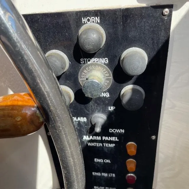 Slide: The Image of Grand Banks 42 Motoryacht 1999 - 17