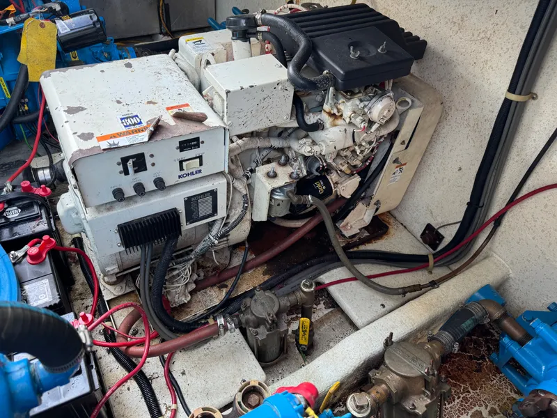 Slide: The Image of Gibson 44 1994 - 11