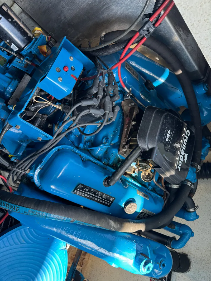 Slide: The Image of Gibson 44 1994 - 13