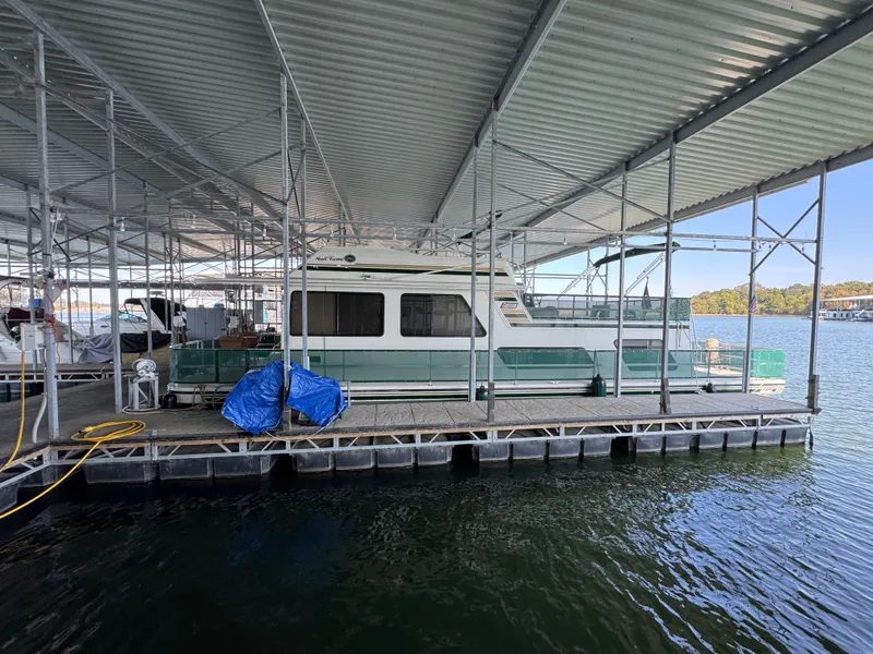 Slide: The Image of Gibson 44 1994 - 3