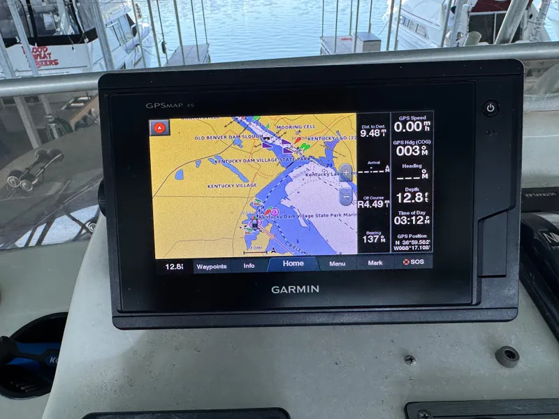 Slide: The Image of Gibson 44 1994 - 30