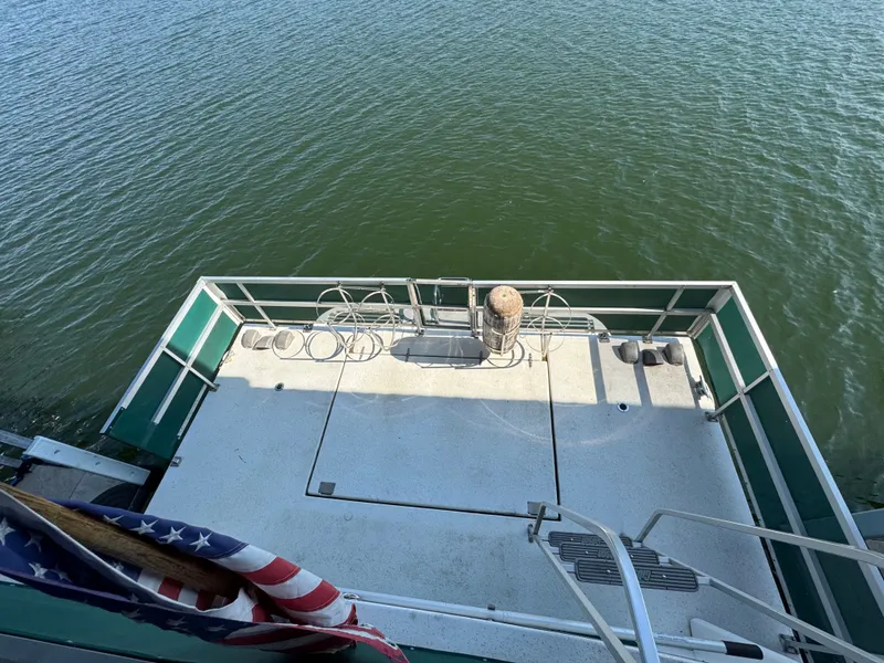 Slide: The Image of Gibson 44 1994 - 33