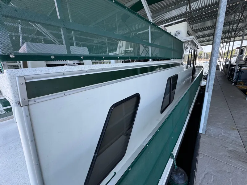 Slide: The Image of Gibson 44 1994 - 35