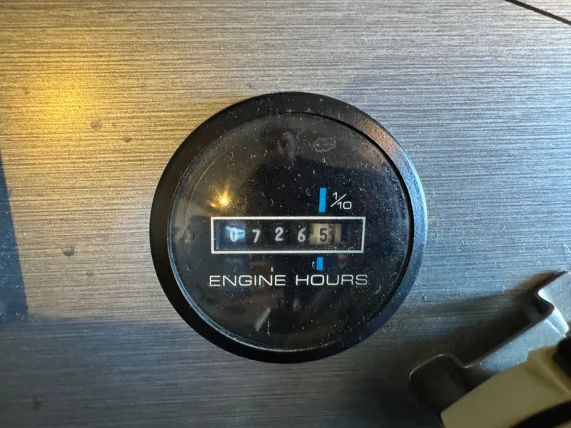 Slide: The Image of Gibson 44 1994 - 41