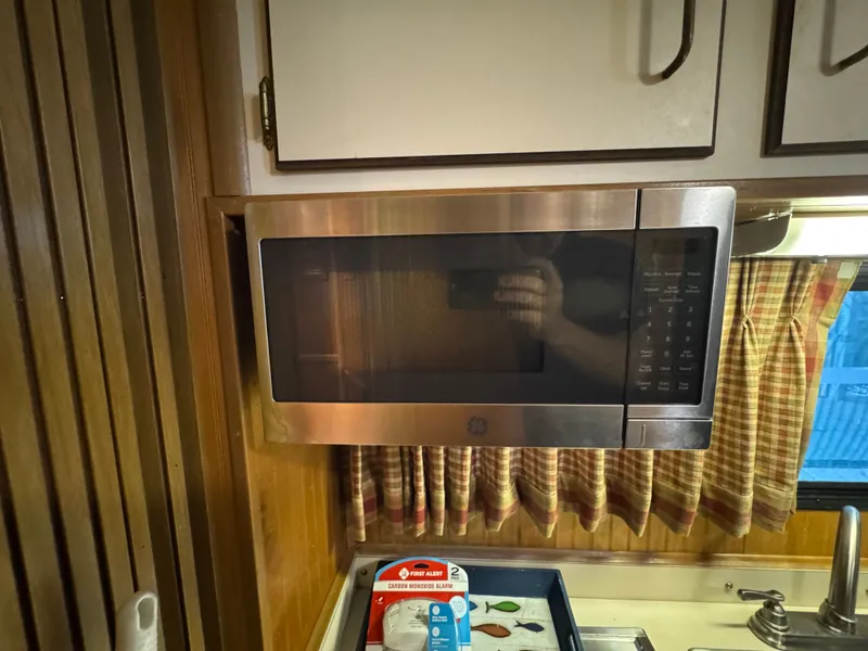 Slide: The Image of Gibson 44 1994 - 51