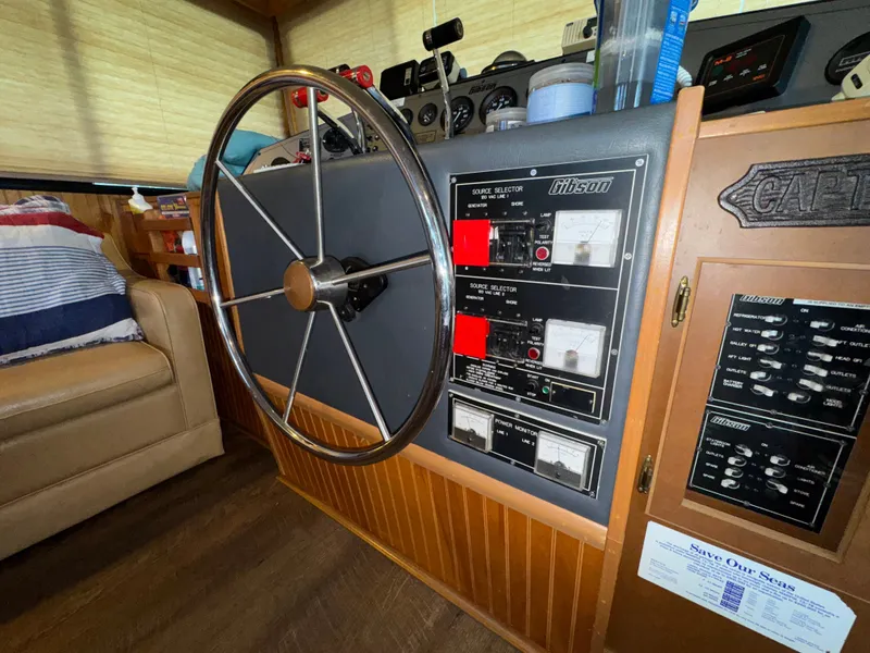 Slide: The Image of Gibson 44 1994 - 67