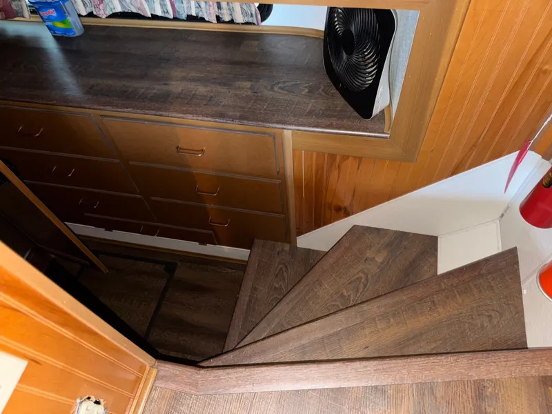 Slide: The Image of Gibson 44 1994 - 72