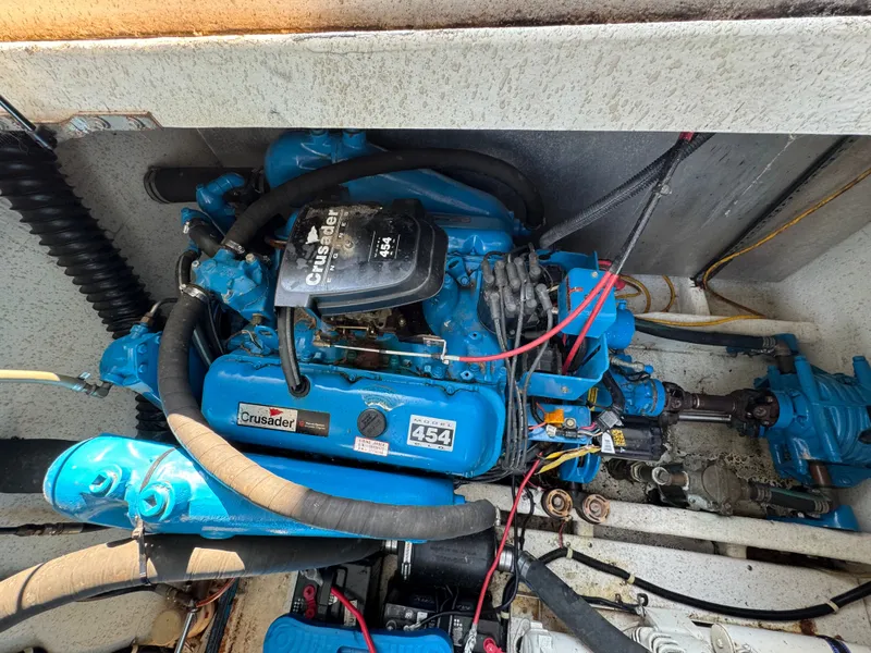 Slide: The Image of Gibson 44 1994 - 9