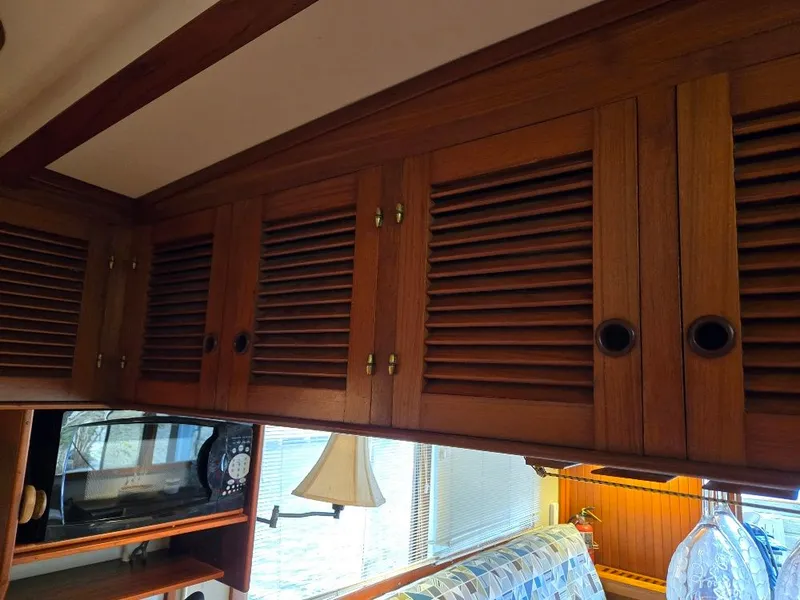 Slide: The Image of Kadey-Krogen 42 1985 - 12