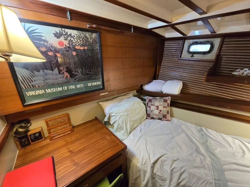 Slide: The Image of Kadey-Krogen 42 1985 - 22