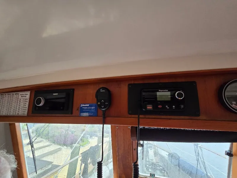 Slide: The Image of Kadey-Krogen 42 1985 - 38