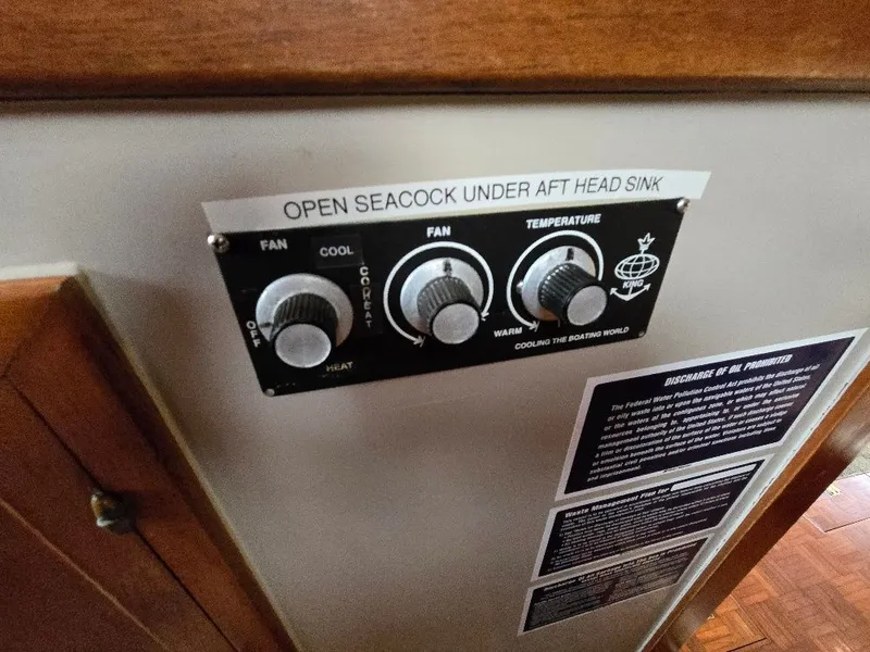 Slide: The Image of Kadey-Krogen 42 1985 - 42