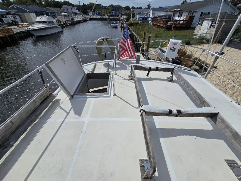 Slide: The Image of Kadey-Krogen 42 1985 - 54