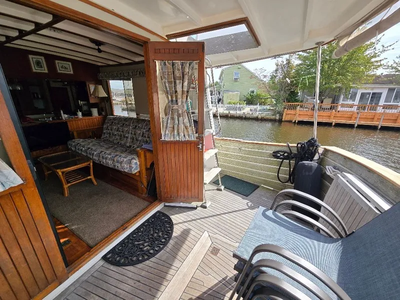 Slide: The Image of Kadey-Krogen 42 1985 - 58